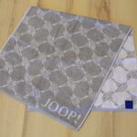 JOOP! Handtuch 1611 Cornflower Silber 
 	KOSTENLOSER VERSAND 1