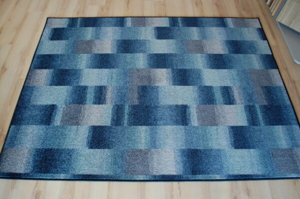 Karo Patchwork-Teppich umkettelt blau, nach Maß