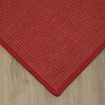 Sisalteppich umkettelt, Farbe rot Hochwertiger Sisalteppich mit farblich passender Umkettelung. 1
